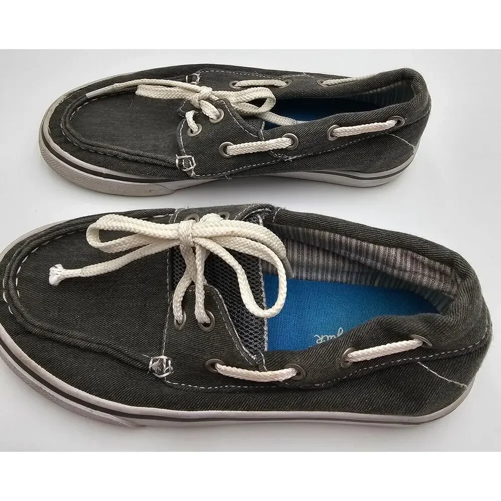 Cat and Jack Boy's Size 1 Gray Boat Shoes